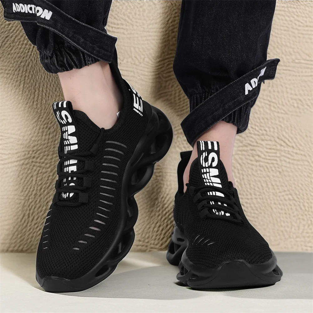 2024 Man Running Sneakers, Kids Breathable Sports Shoes For Women Light Low Top Men's Mesh Jogging Casual Shoes Large Size 28-48