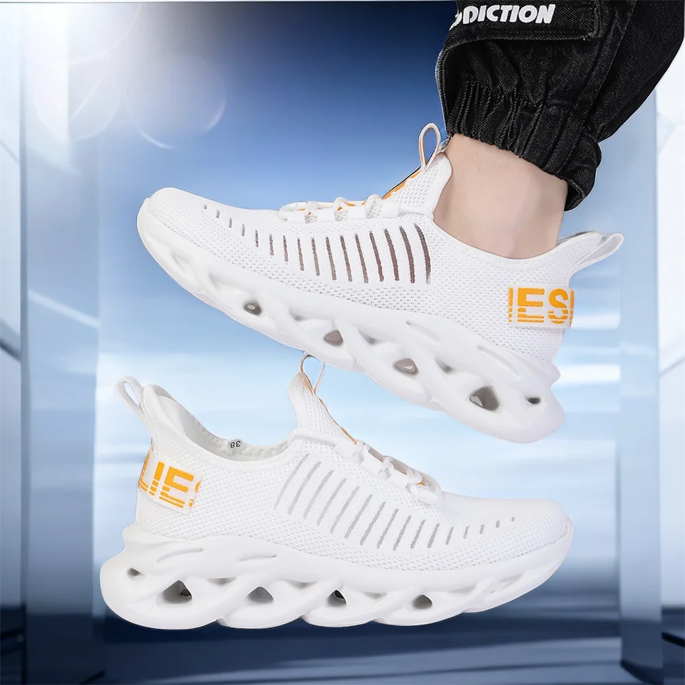 2024 Man Running Sneakers, Kids Breathable Sports Shoes For Women Light Low Top Men's Mesh Jogging Casual Shoes Large Size 28-48